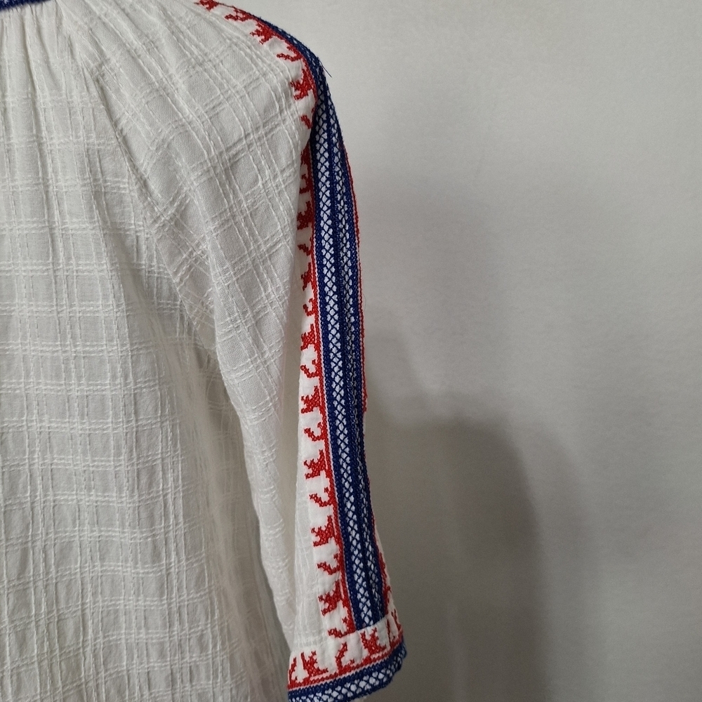South Main White Embroidered 3/4 Sleeve V-Neck Bohemian Coastal Tunic Top Size S - Picture 11 of 15